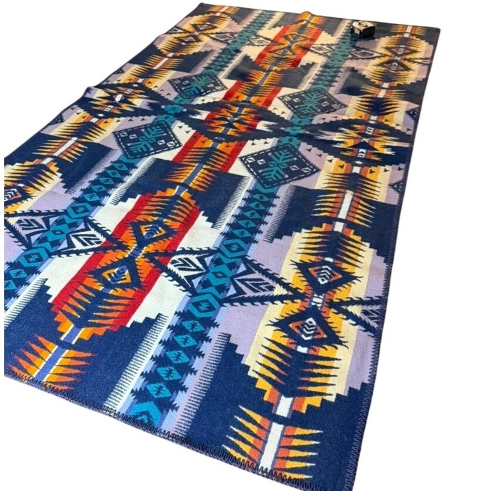 Pendleton x Roxy Southwestern Geometric Wool Blend Throw Blanket Navy 67x37